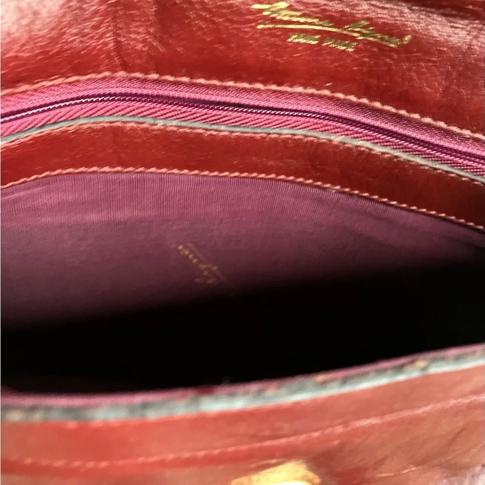 Etienne Aignet Classic Vintage Burgundy Leather Shoulder Bag